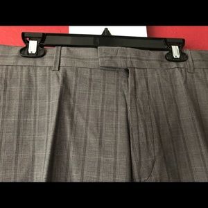 Men’s Perry Ellis striped dress pants size W36 L32